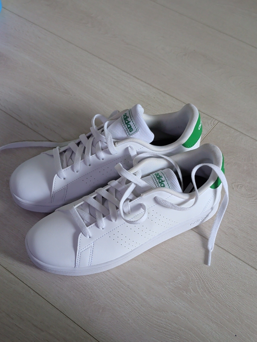 Adidas Advantage Lace Shoes